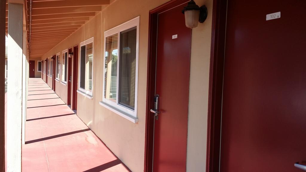 El Dorado Motel Salinas Eksteriør bilde