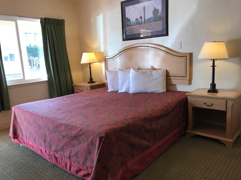El Dorado Motel Salinas Eksteriør bilde