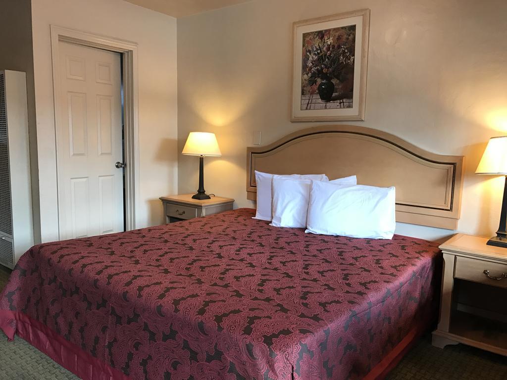 El Dorado Motel Salinas Eksteriør bilde